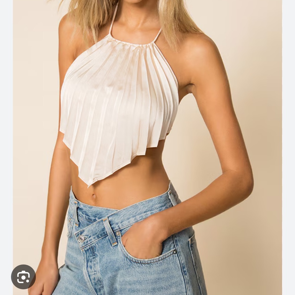 Superdown Ivy halter top in champagne